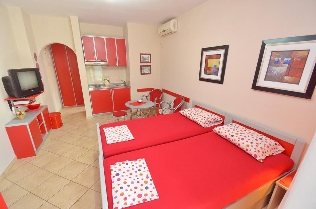 קוטור Apartmani Cetkovic חדר תמונה