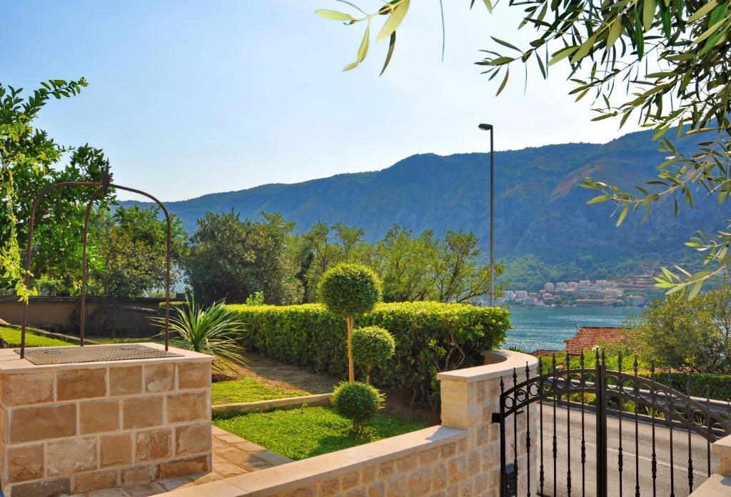 קוטור Apartmani Cetkovic חדר תמונה